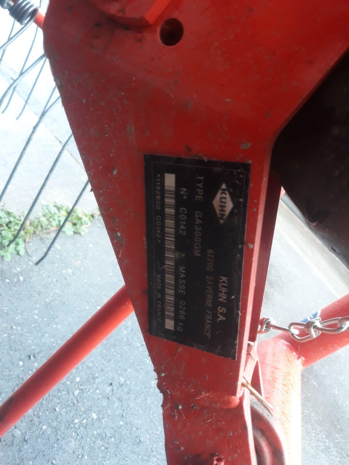 Kuhn GA300 gm Schwader 3