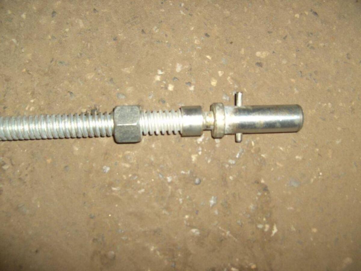 Spindel neu zu Berti Mulcher 3