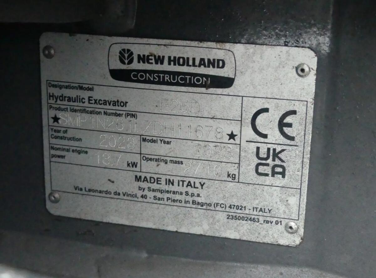 NEW HOLLAND - E25D - 2023 3
