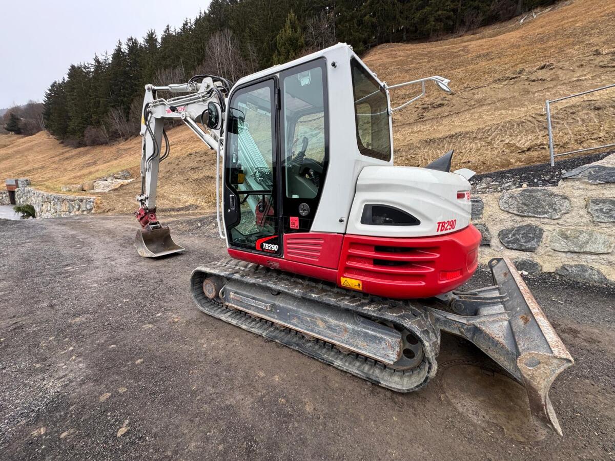 Takeuchi TB290 3