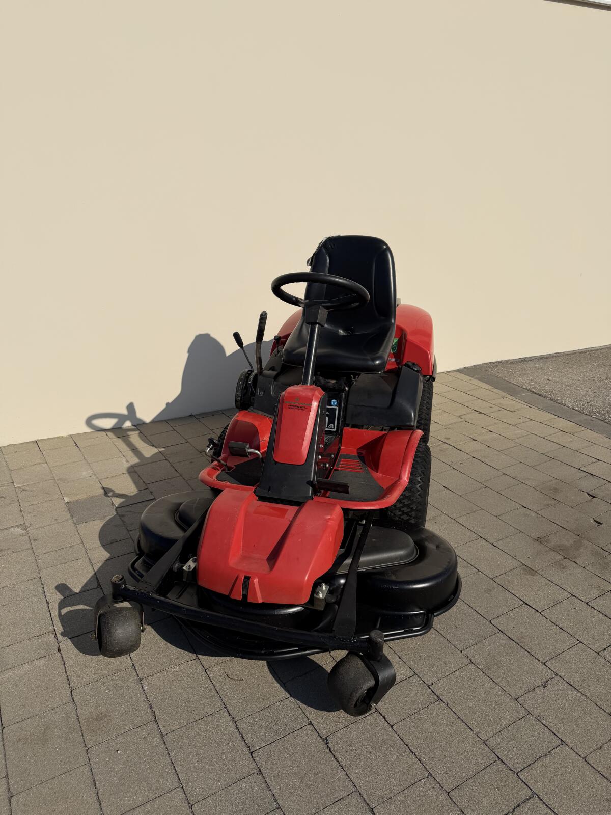 Frontmäher Rider Jonsered FR2216 FA2 2