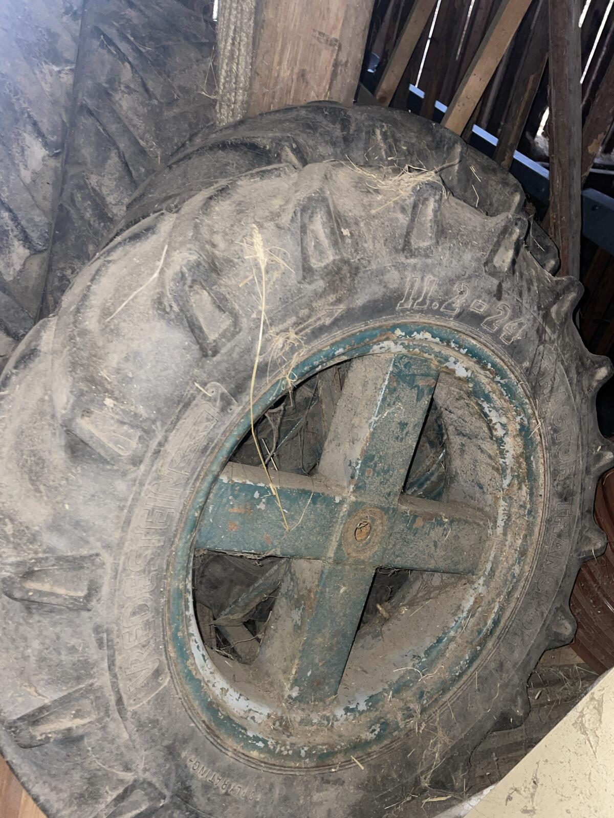 Traktor Zwillingsreifen 3