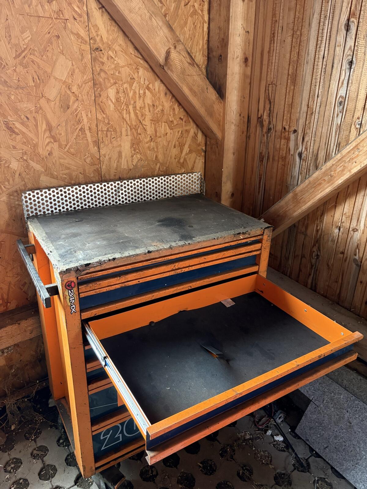 Werkzeugwagen Beta 3
