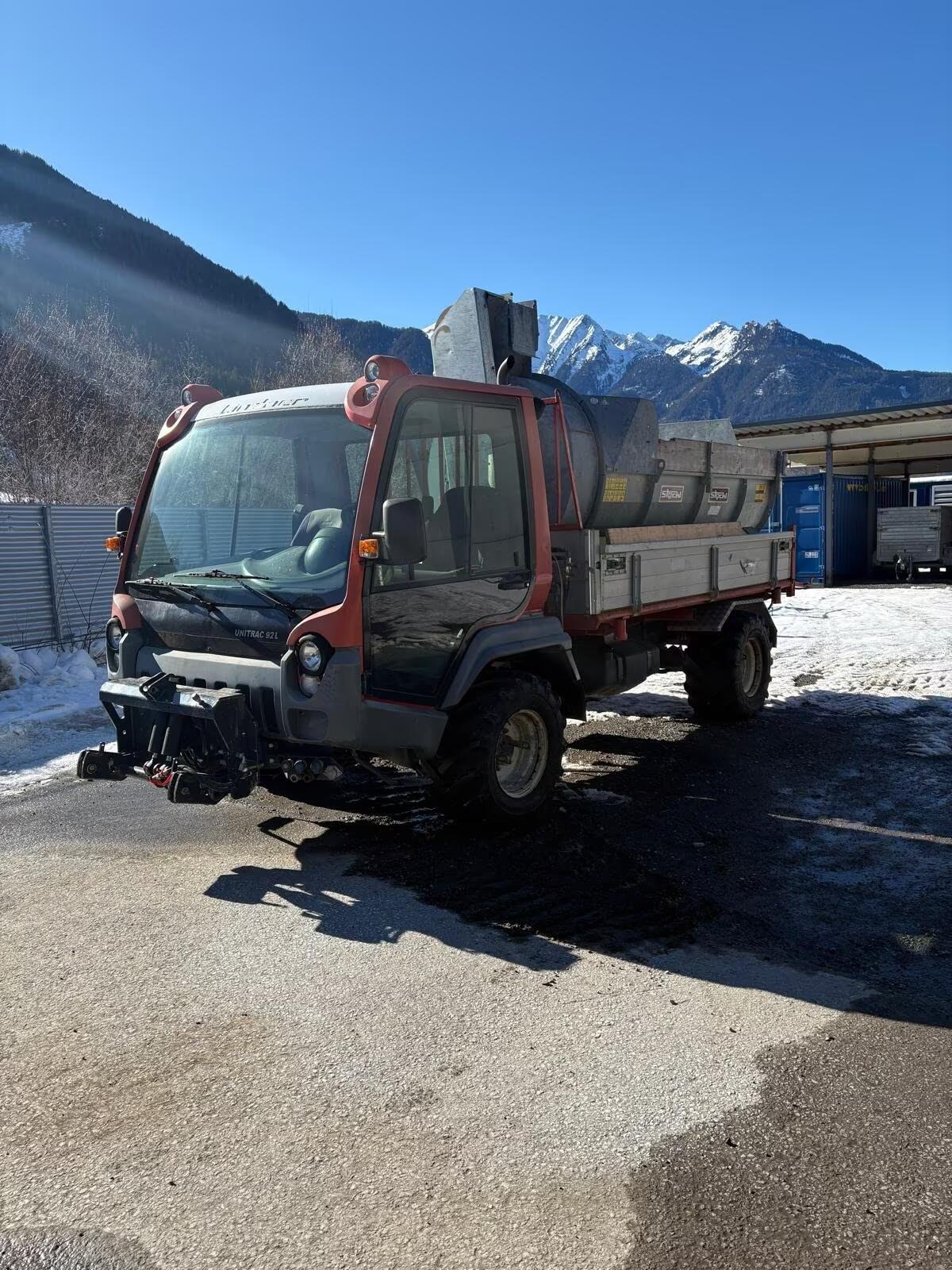 Lindner Unitrac 92L 2