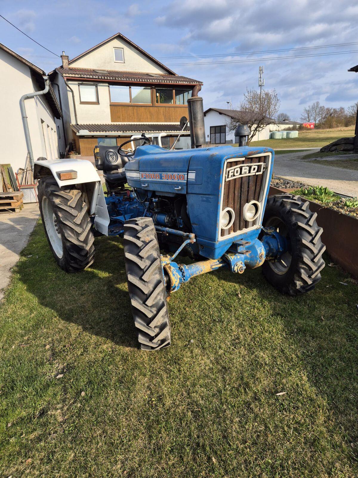 Traktor Ford 3000 3