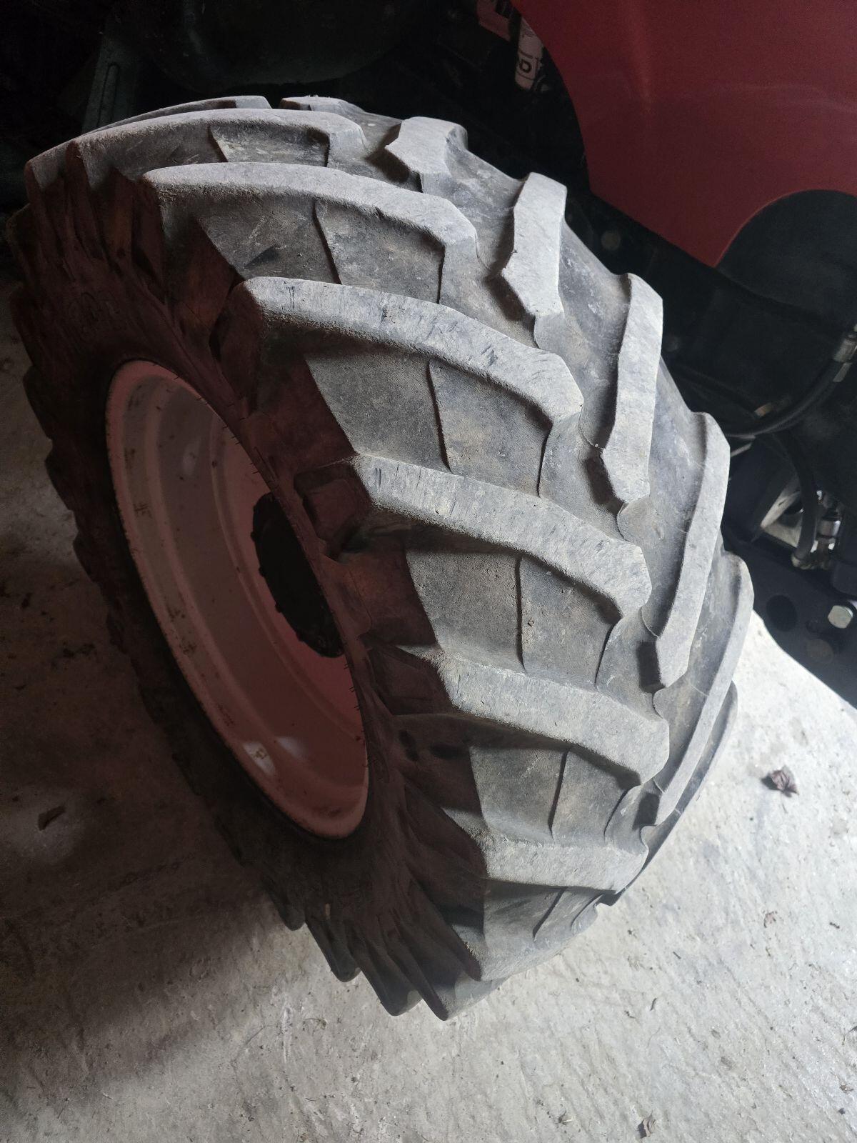 480/65R28 Trelleborg 3