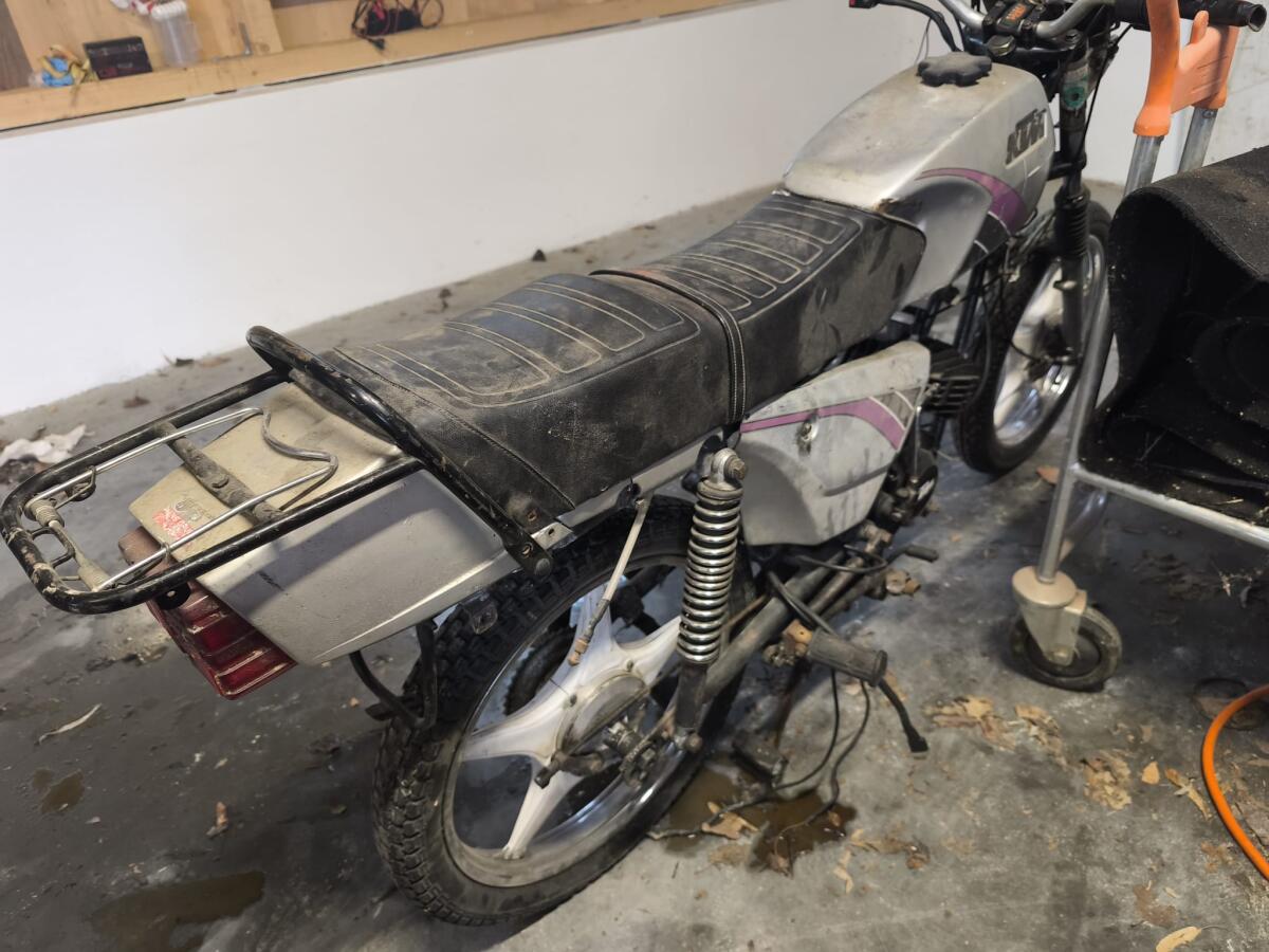KTM Comet 2