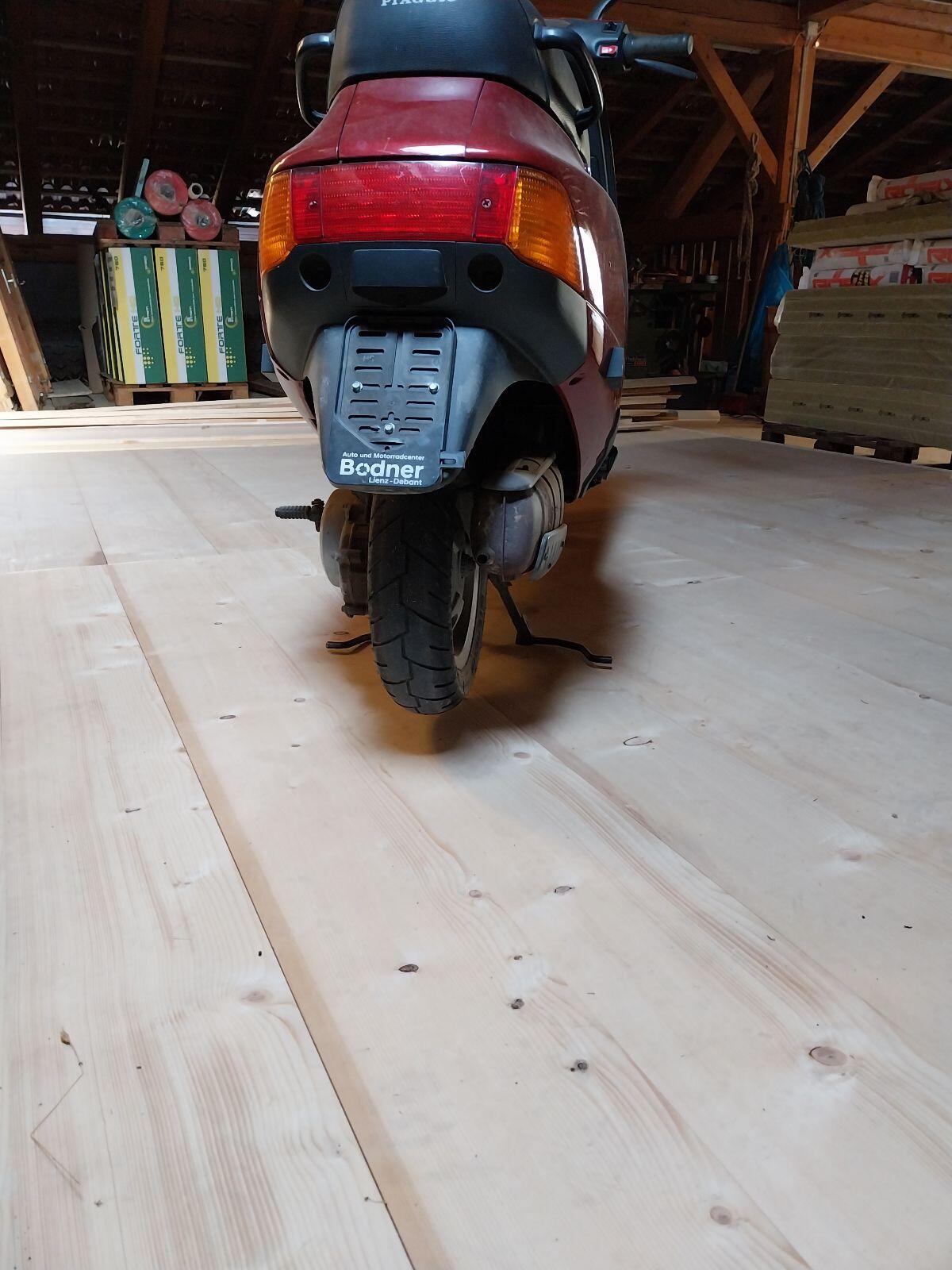 Motorroller 3