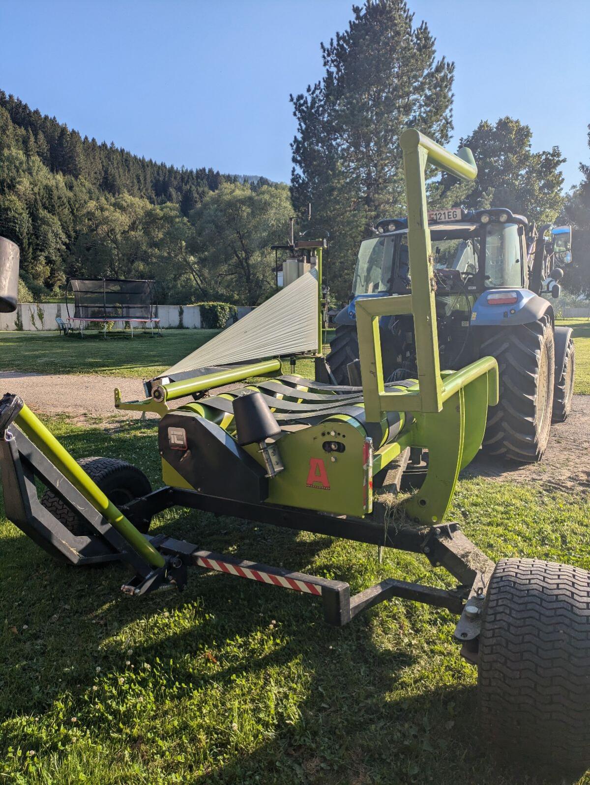 Intertech Rundballenwickler 2