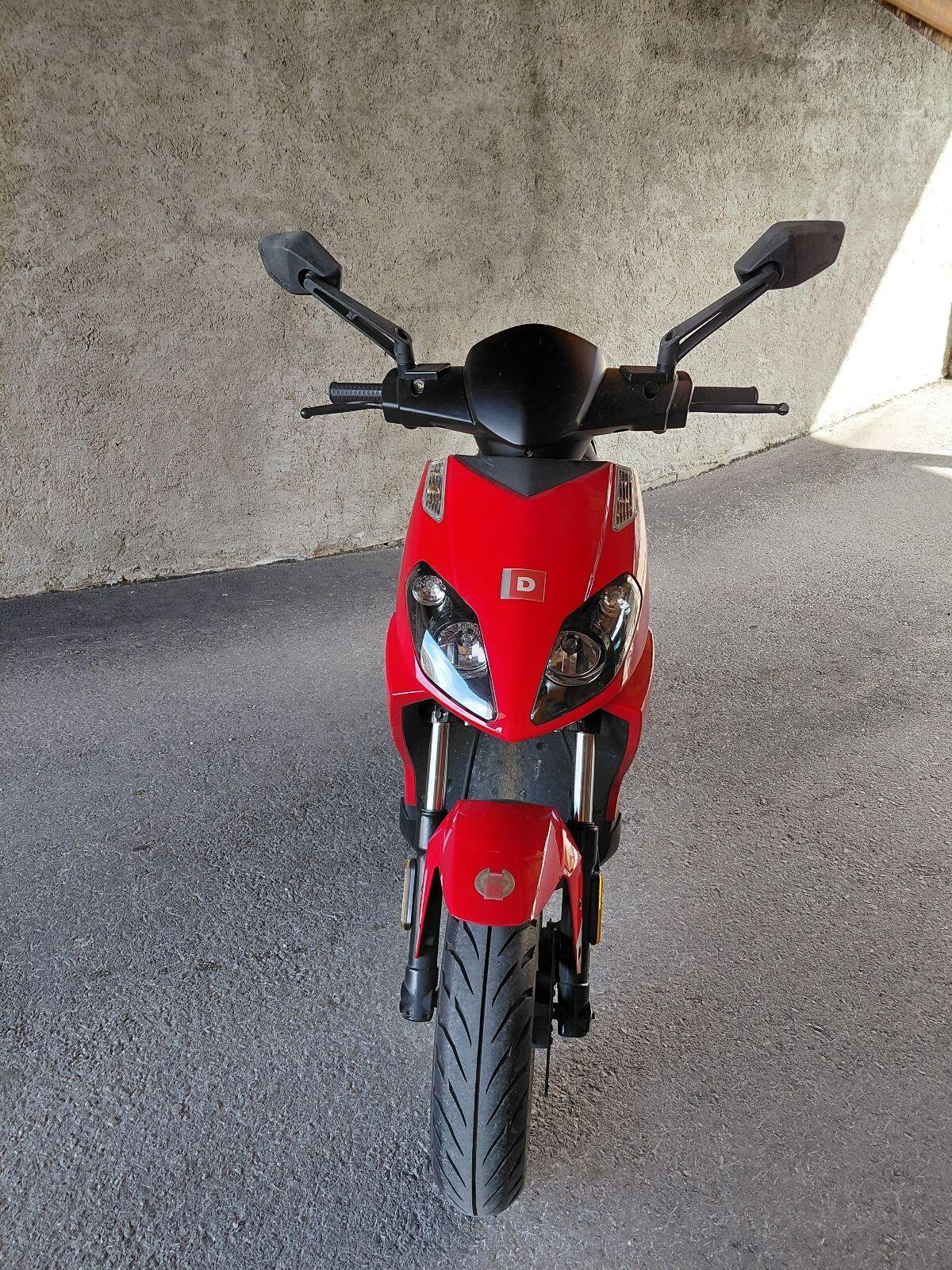 Derbi Variant 50 Sport 3
