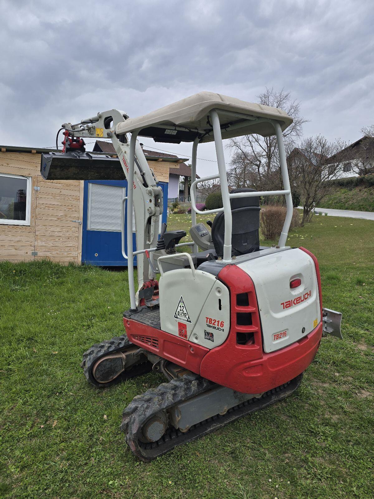 Takeuchi TB216 3