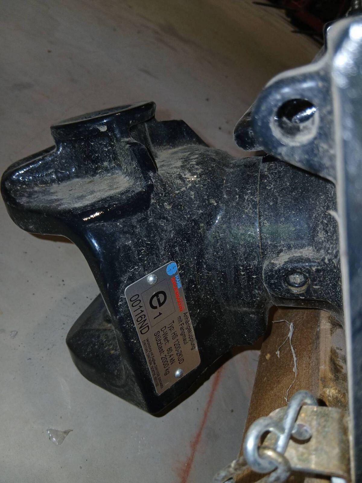 Anhängekupplung manuell 2