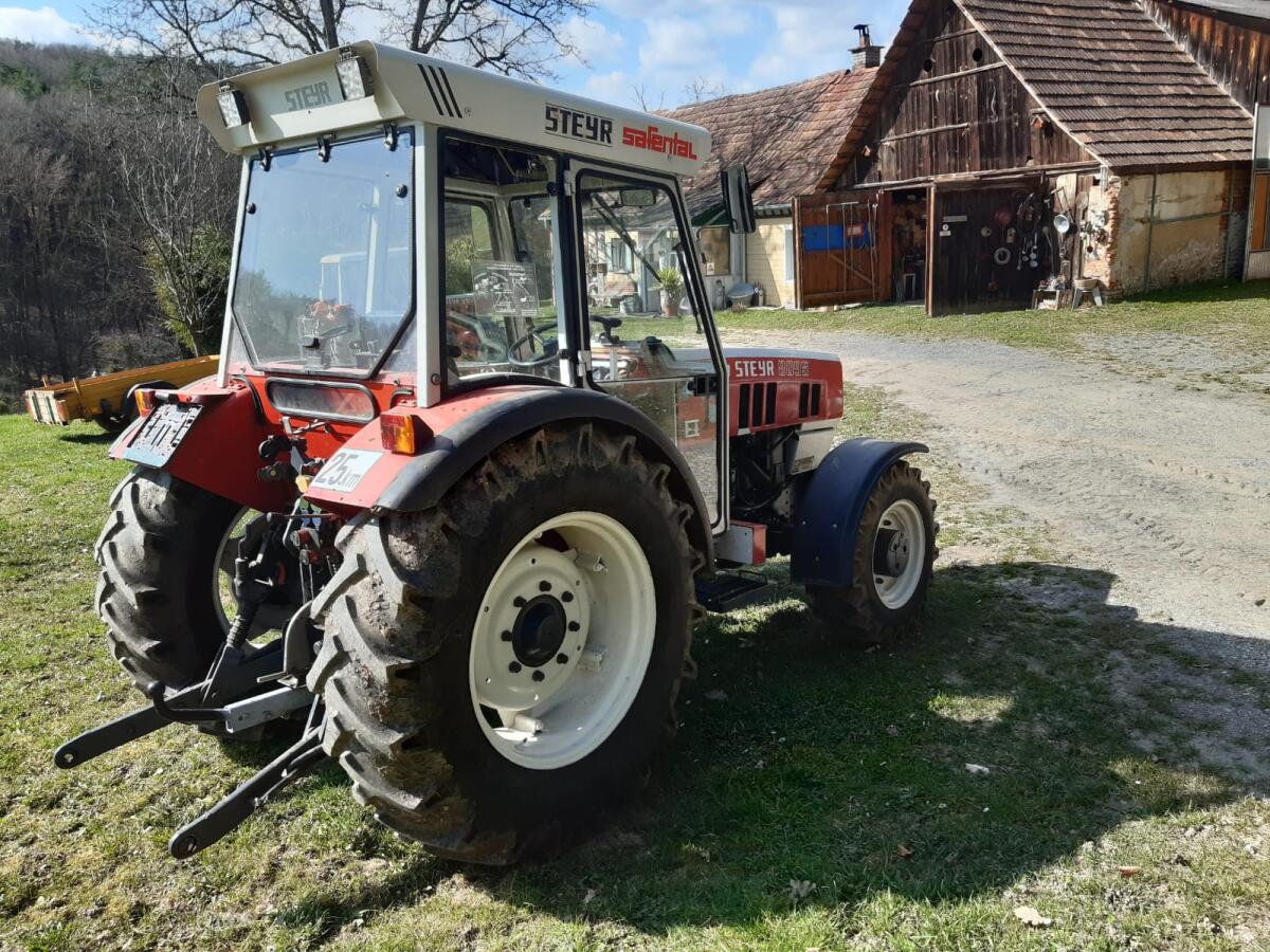 Steyr 8095 3