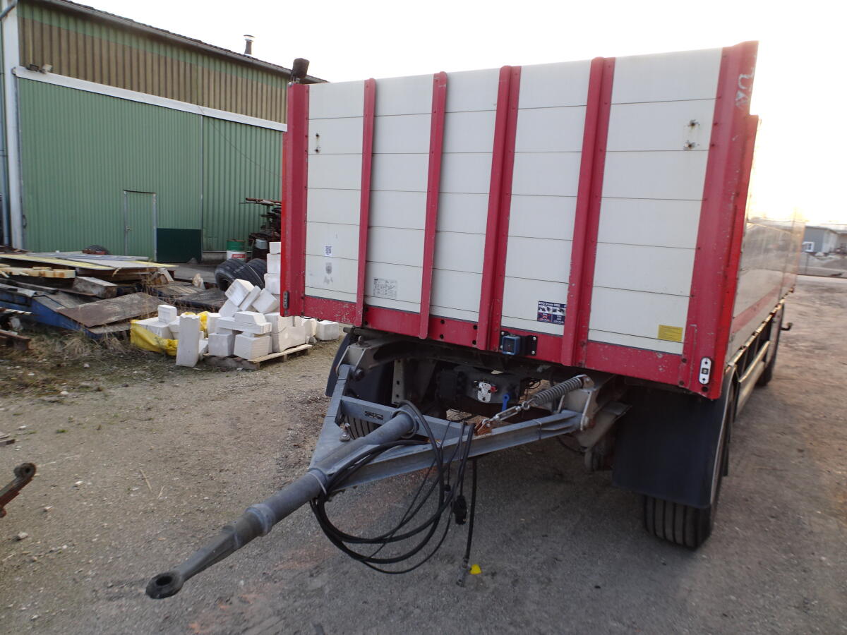 2-Achs-Plateauanhänger 2