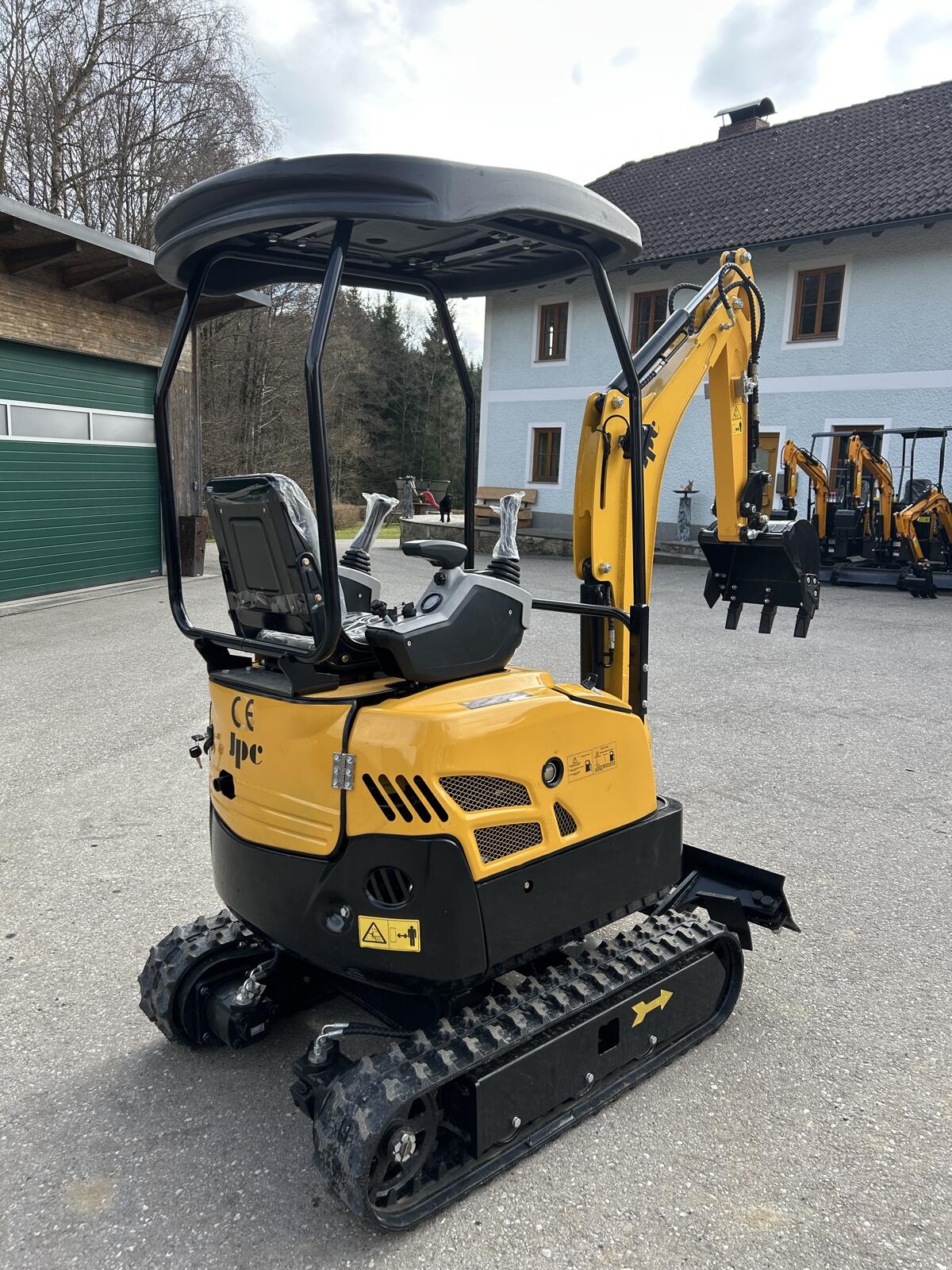 JPC HT18 Minibagger 3