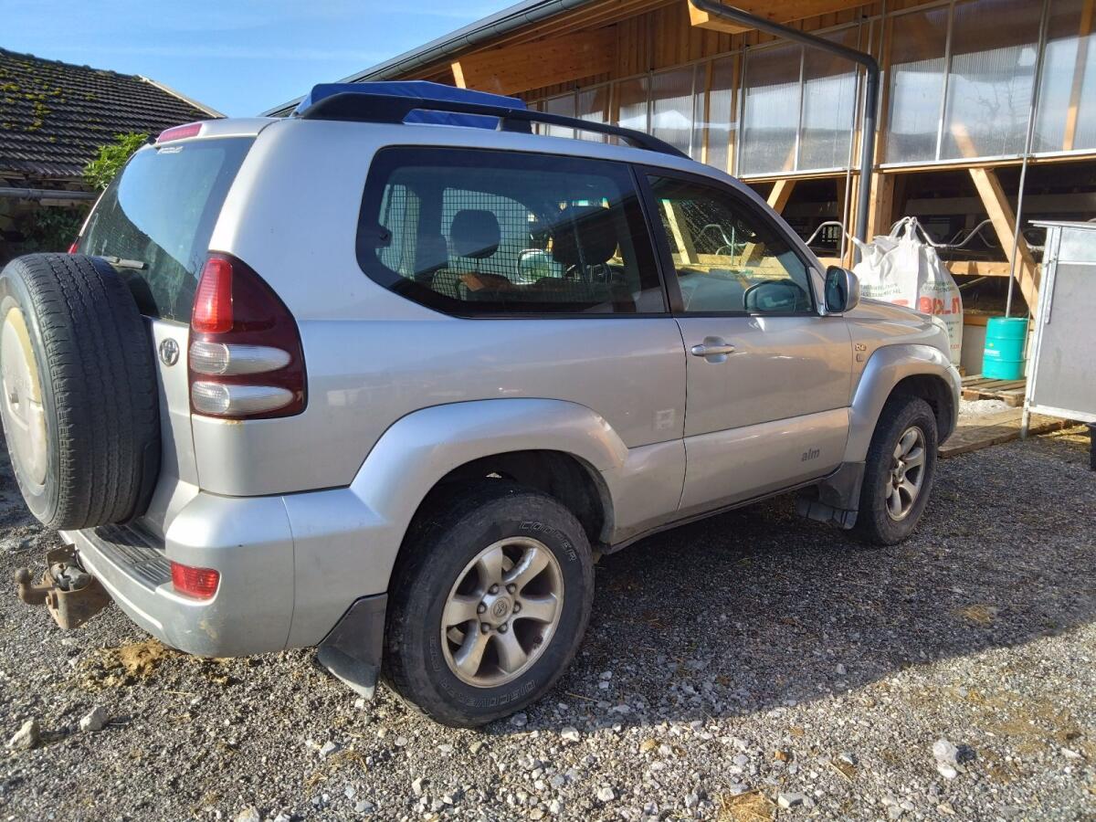 Toyota Land Cruiser 3