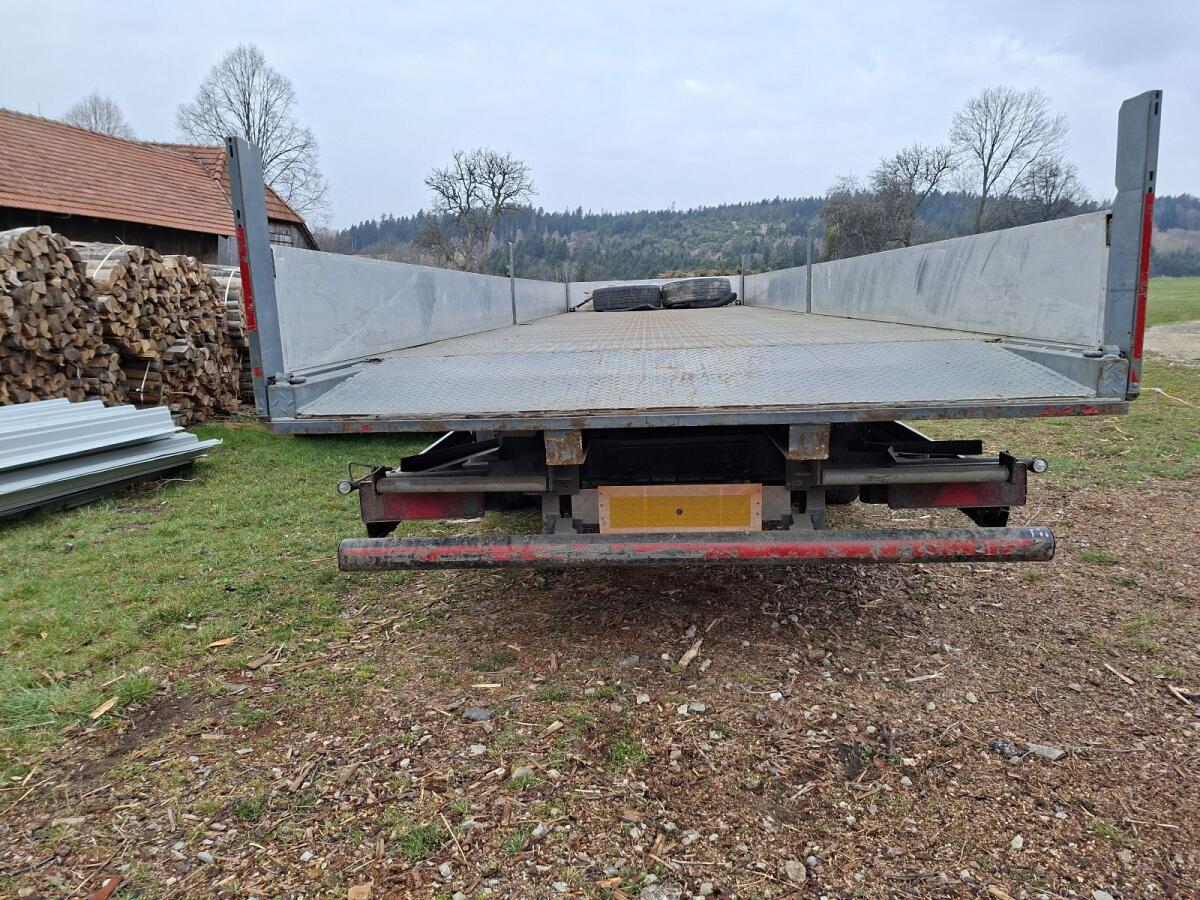 Wechselbrückenanhänger 2