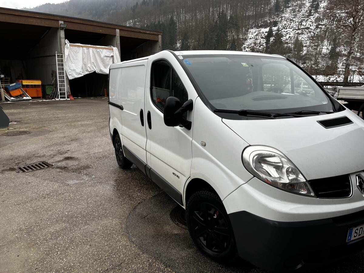 Renault Trafic 2