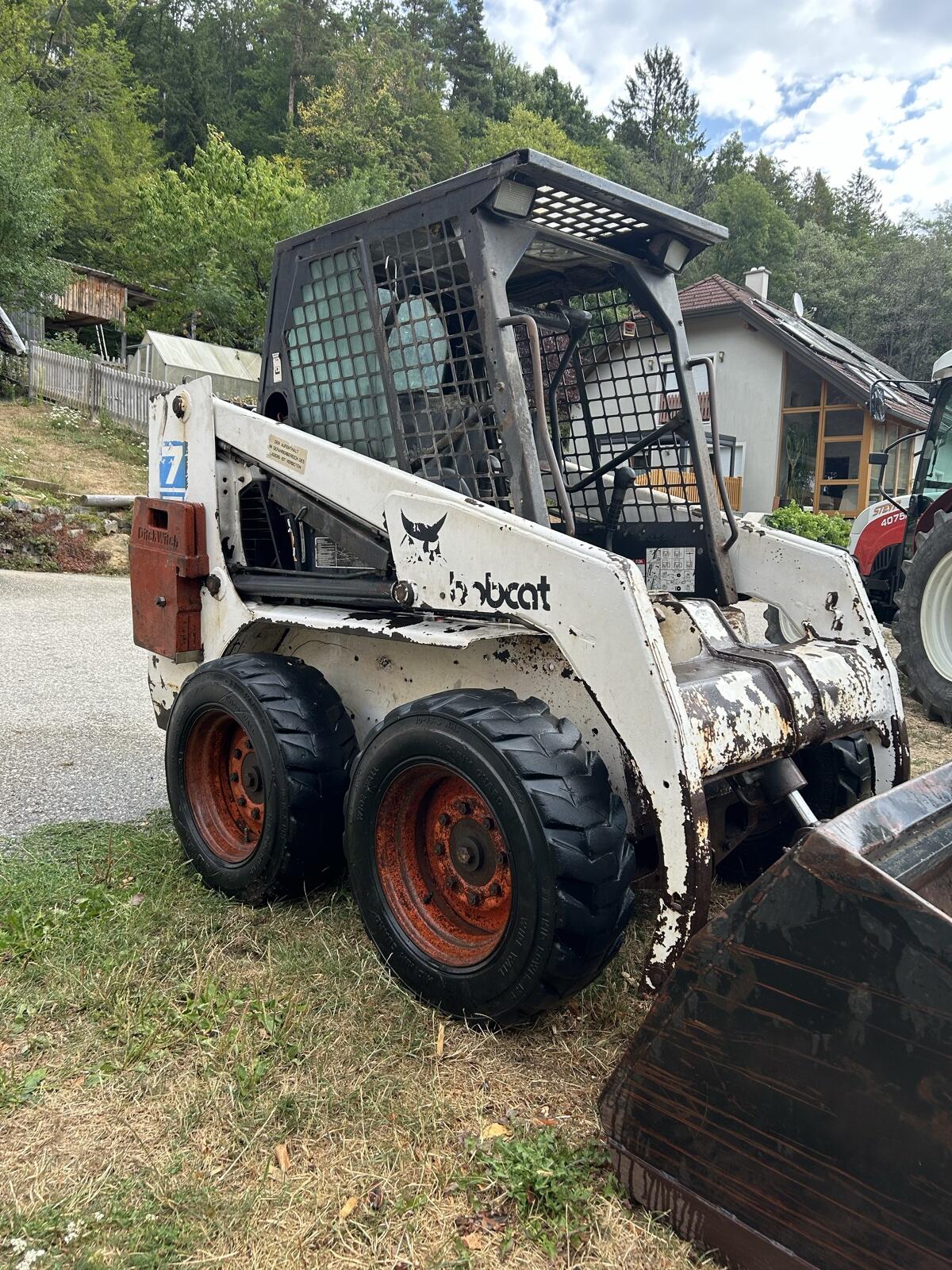 Bobcat 753