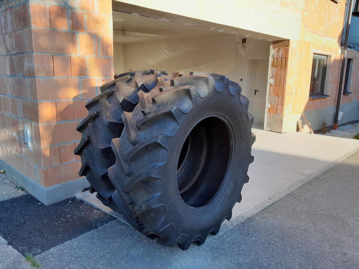 BKT Agrimax 520/70 R34 Traktorreifen
