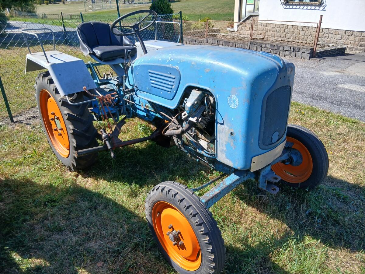 Warchalowski Oldtimer-Traktor WT20
