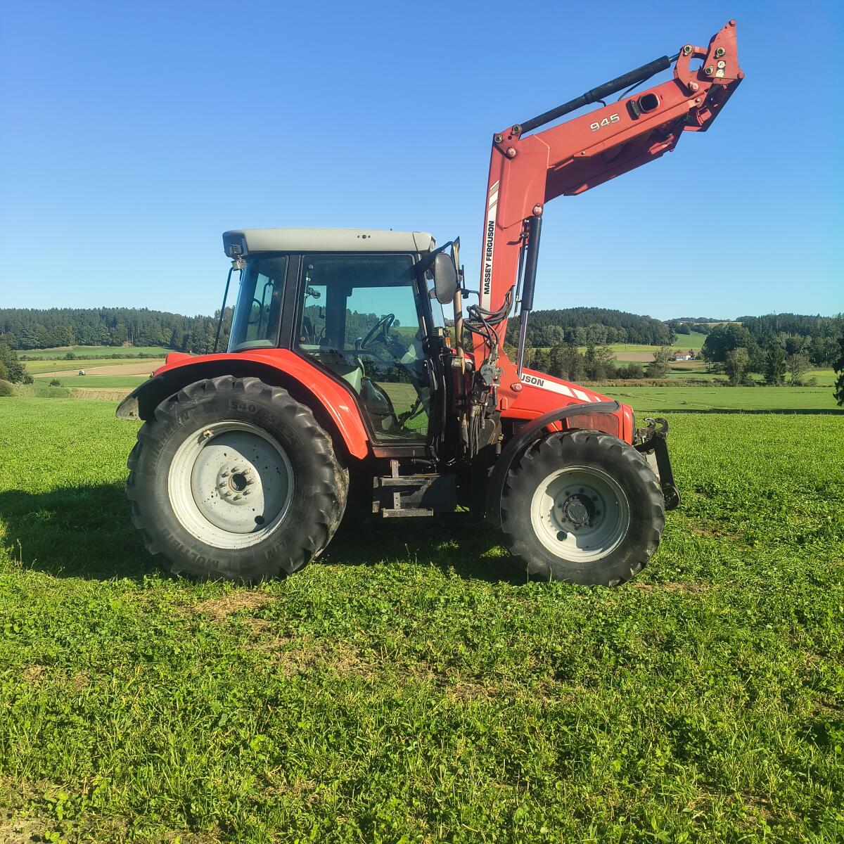 Massey Ferguson 5445