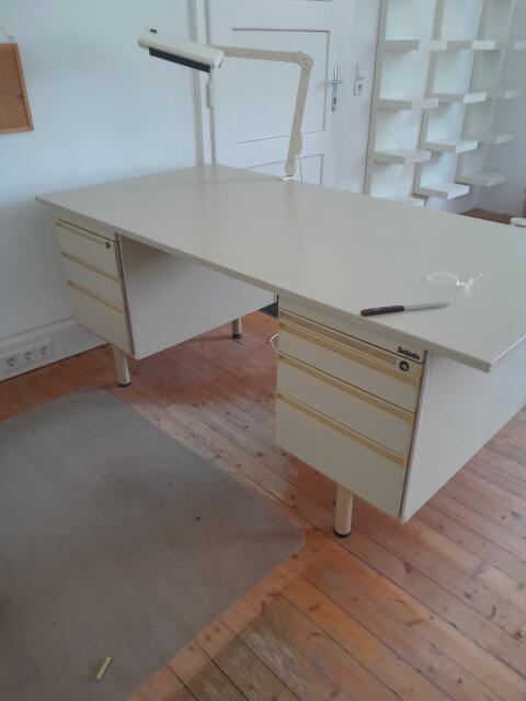 Schreibtisch Svoboda