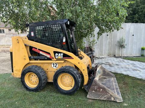 Caterpillar 226