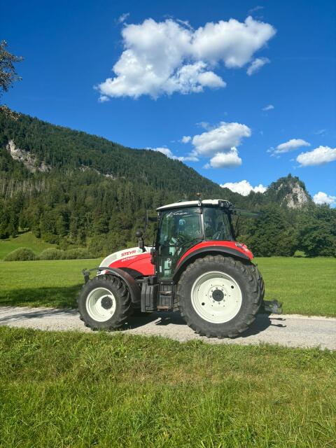 Steyr Kompakt 4075