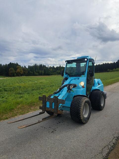 Avant 760i