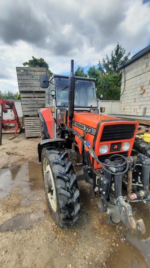 MF 373S mit Hauer Frontlader