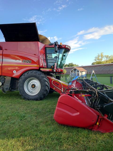 Mähdrescher Case Axial Flow 9120