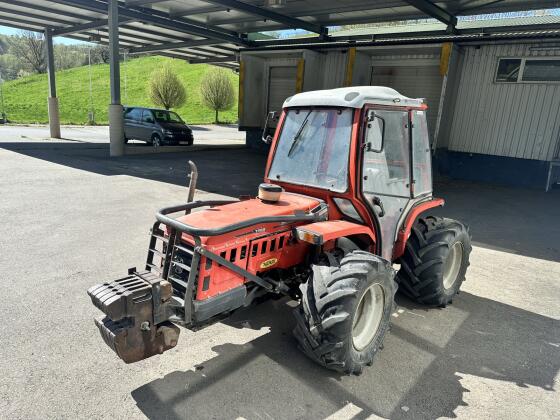 CARRARO TIGRONE Serie 22 7700T/T 4x4
