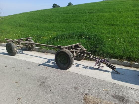 Gummiwagen Drehschemel