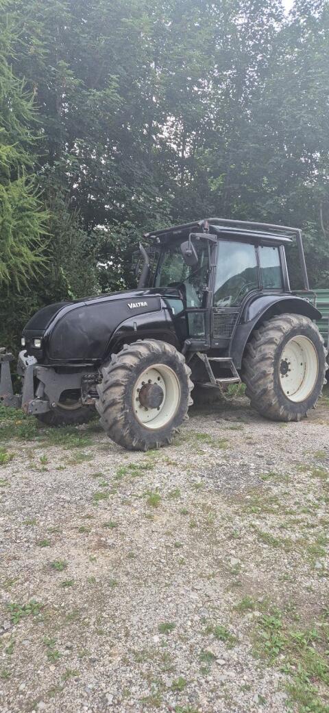 Forstschlepper Forsttraktor Valtra T120 50 km/h