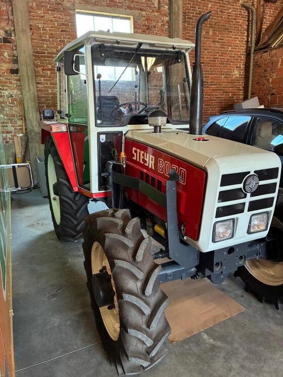 Steyr 8070