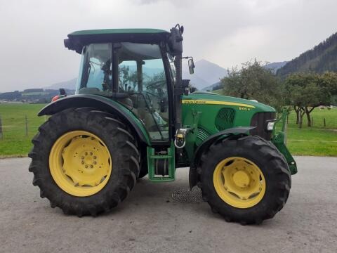 John Deere 5080r