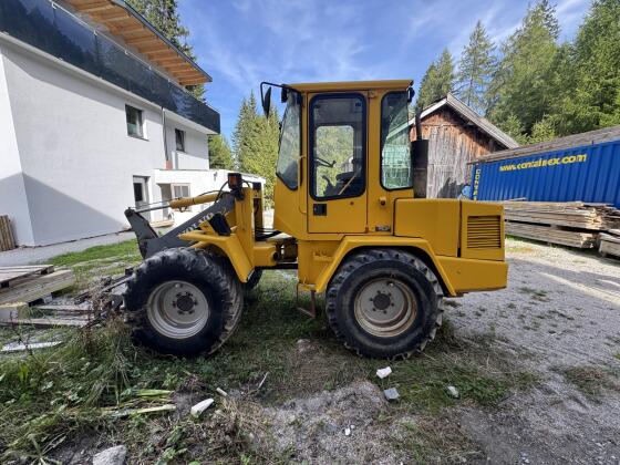 Radlader Volvo ZL 502