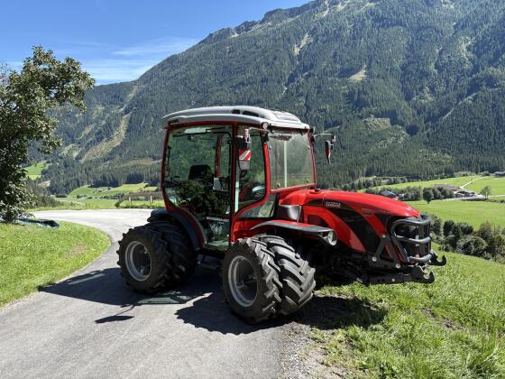 Antonio Carraro Tony TTR 8900