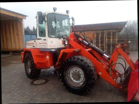 Radlader SKL 863