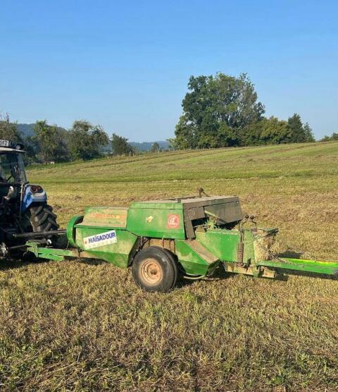 Claas Markant 40 Kleinballenpresse einsatzbereit