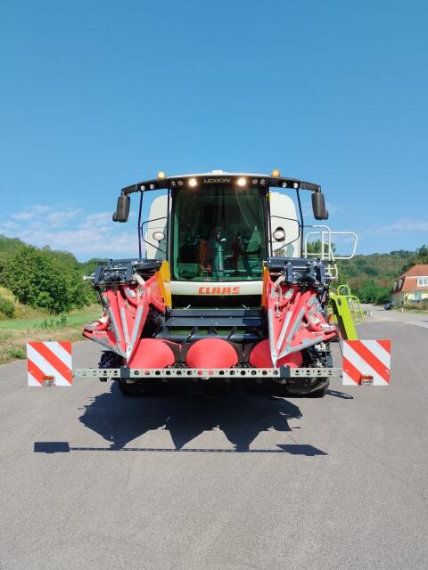 Verkaufe Maisvorsatz für Claas-Sechsschüttler