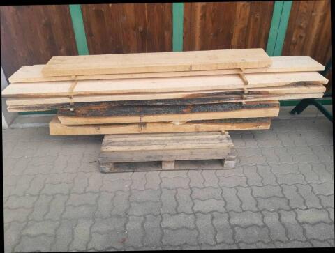 Linden- und Ahornholz