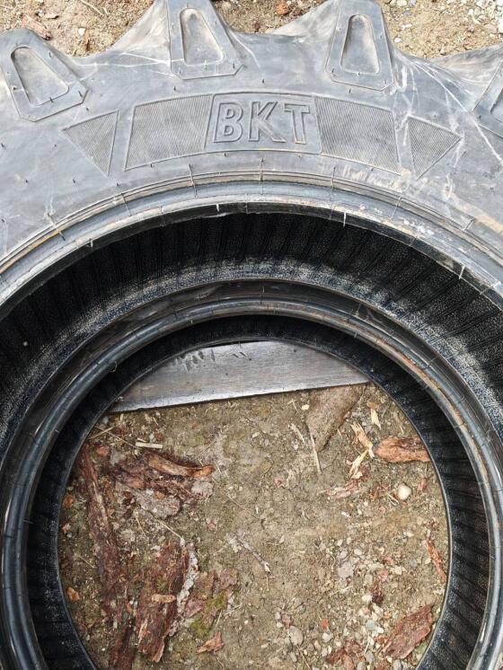 Reifen BKT 14.9-30