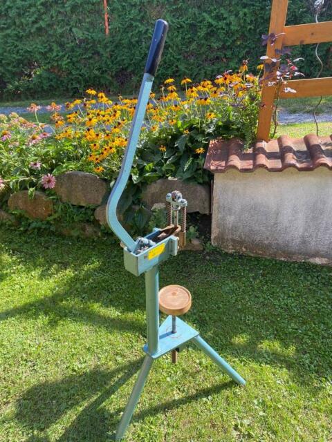Profi Flaschenverkorker RAPID 12