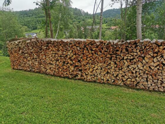 Brennholz Kiefer, Fichte, Buche