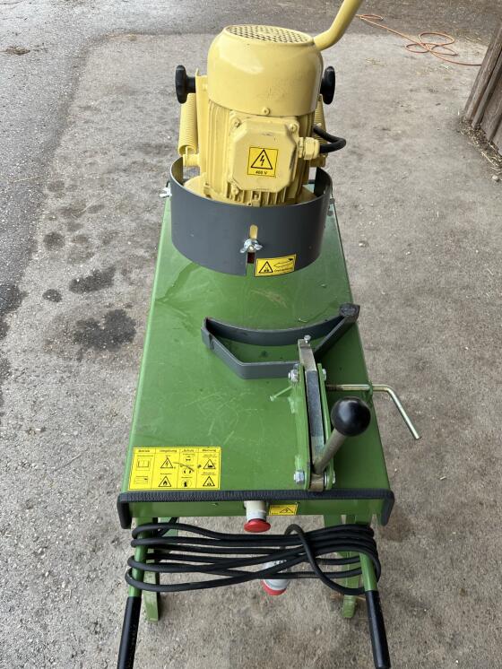 Krone Messerschärfgerät