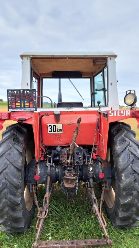 Steyr 8060