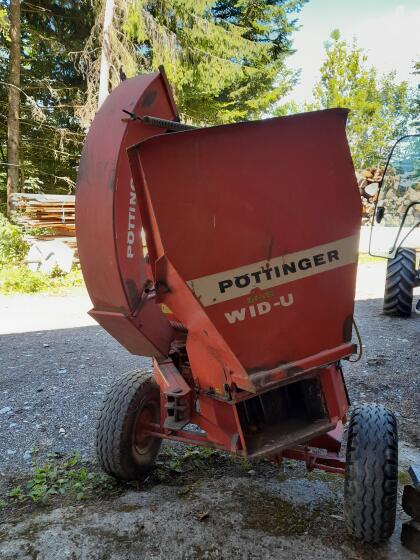 Holzhäcksler Pöttinger WID-U