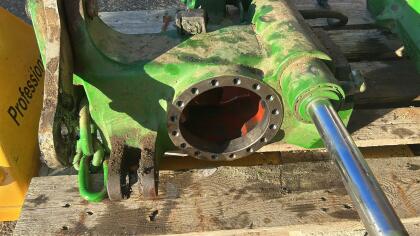 Suche John Deere Achse